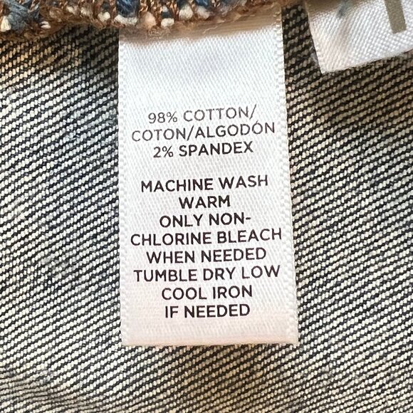 Ann Taylor Loft Medium Women's Distressed Cropped Jean Jacket - Picture 8 of 8